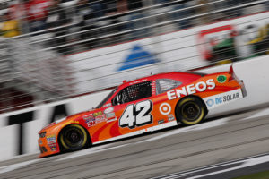 Hard-Fought Battle Gives Larson a Top-10 Finish