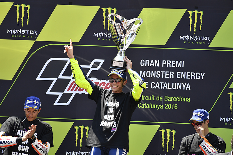 Valentino Rossi Jorge Lorenzo MotoGP Grand Prix of Catalunya 2016