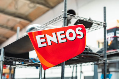 ENEOS rack display