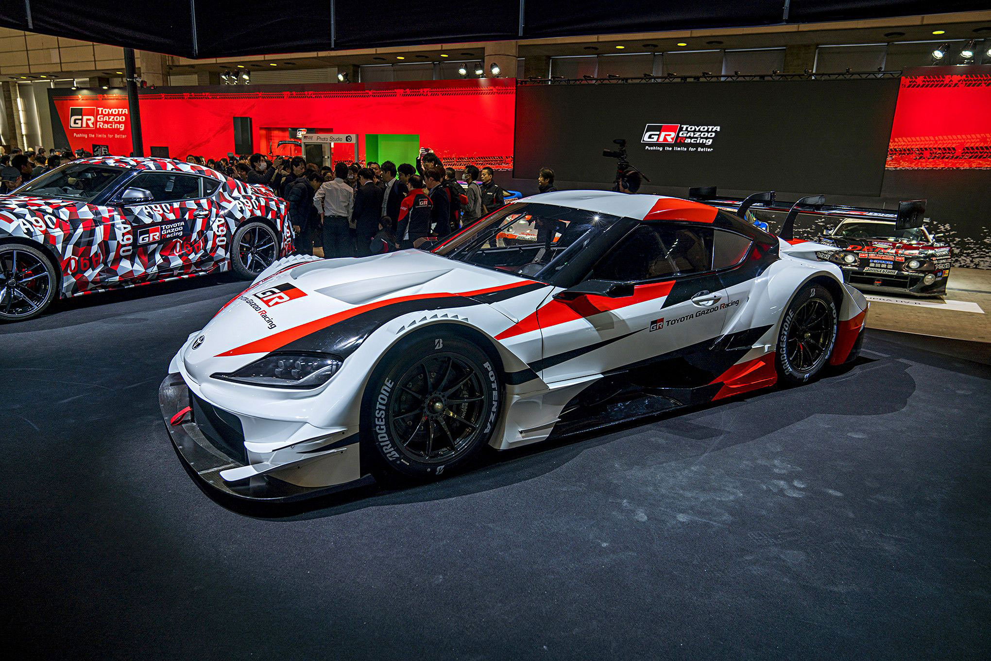 toyota-gazoo-racing-super-gt-supra-side-view