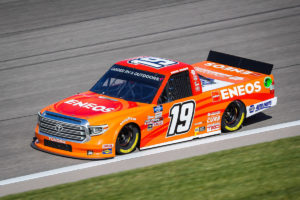 Kraus Lands Third Career Top 10 Finish in Kansas