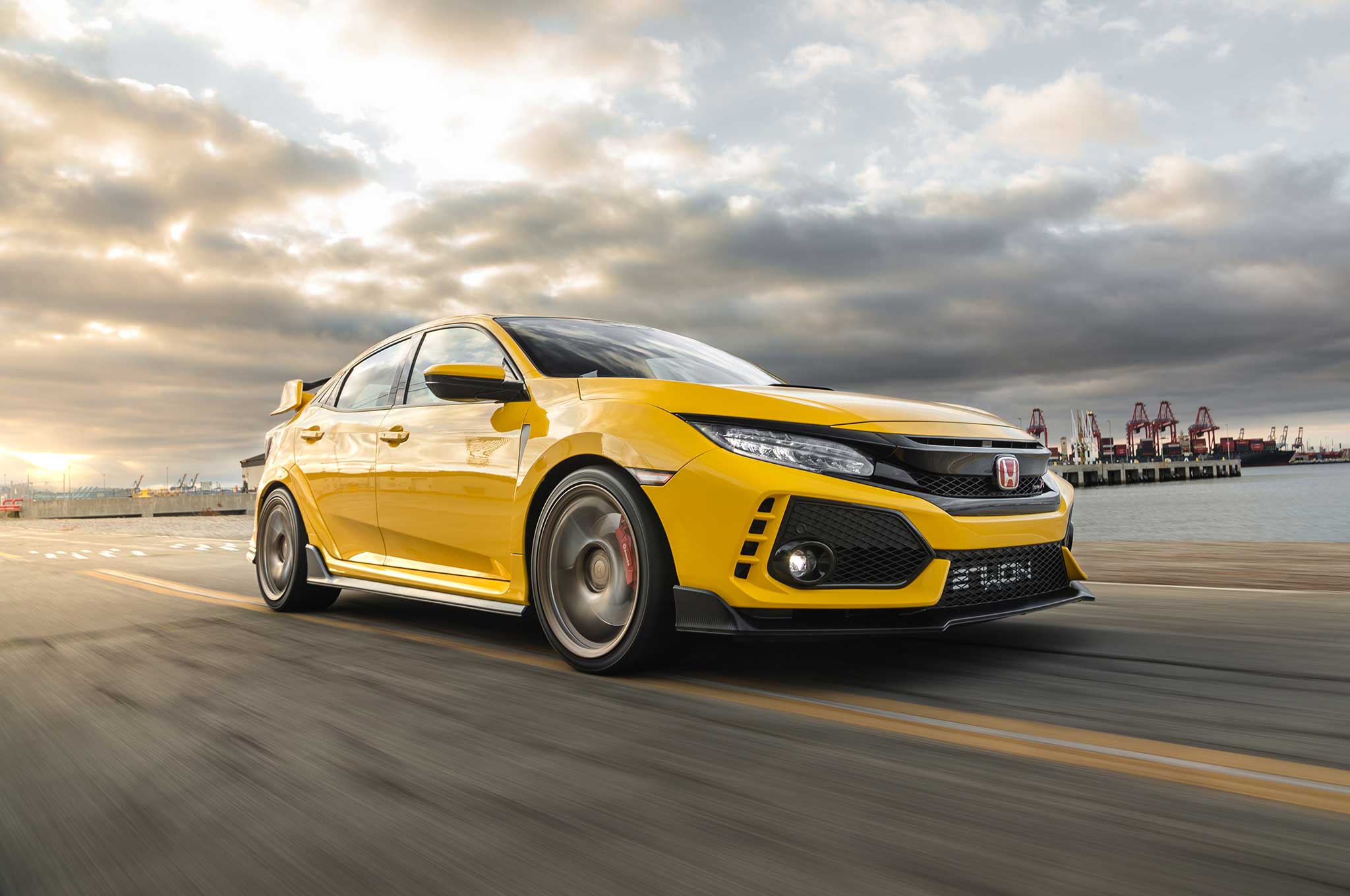 2017-Honda-Civic-Type-R-Front-Lip 2017-Honda-Civic-Type-R-Front-Lip