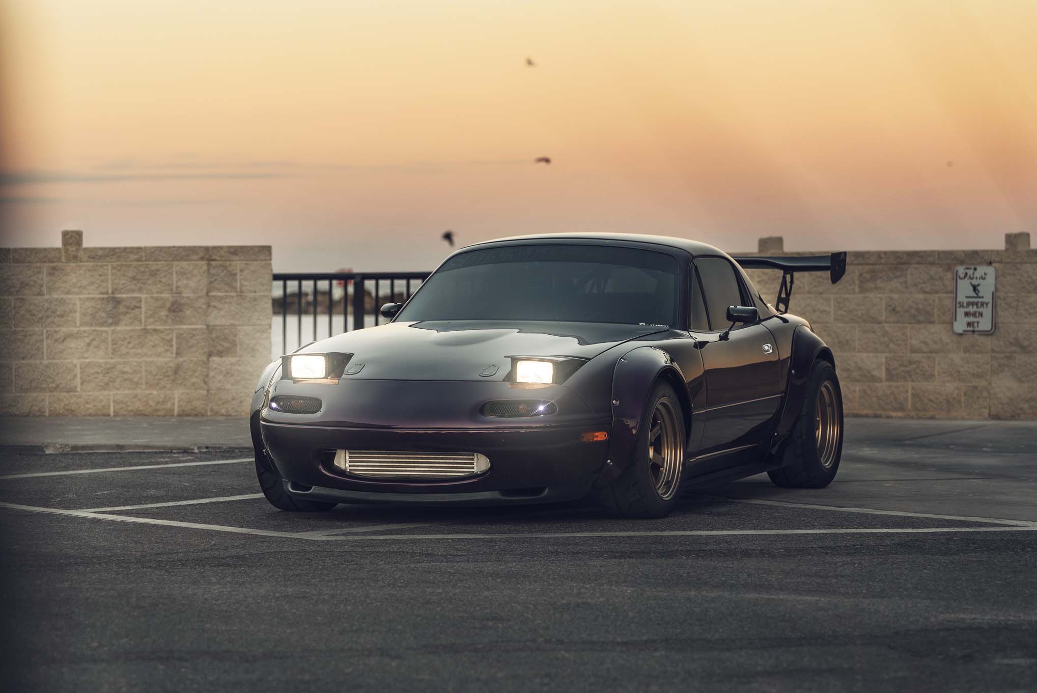 002-mazda-miata-headlights