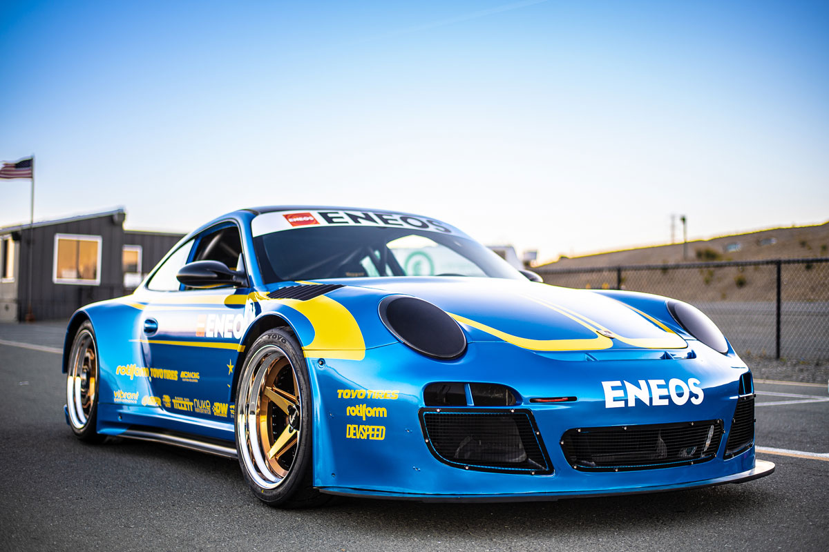 Blue ENEOS Porsche GT3