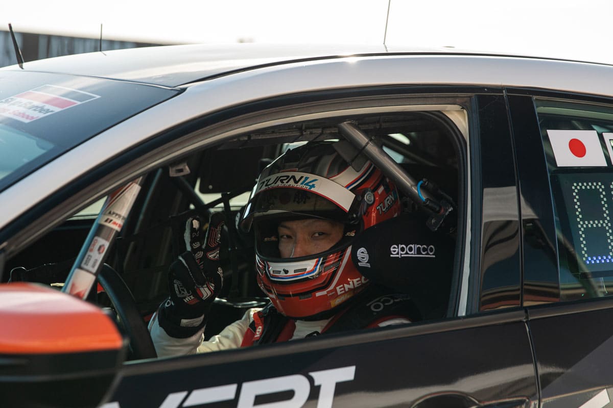 Yoshihara in Honda Civic Type R TCX