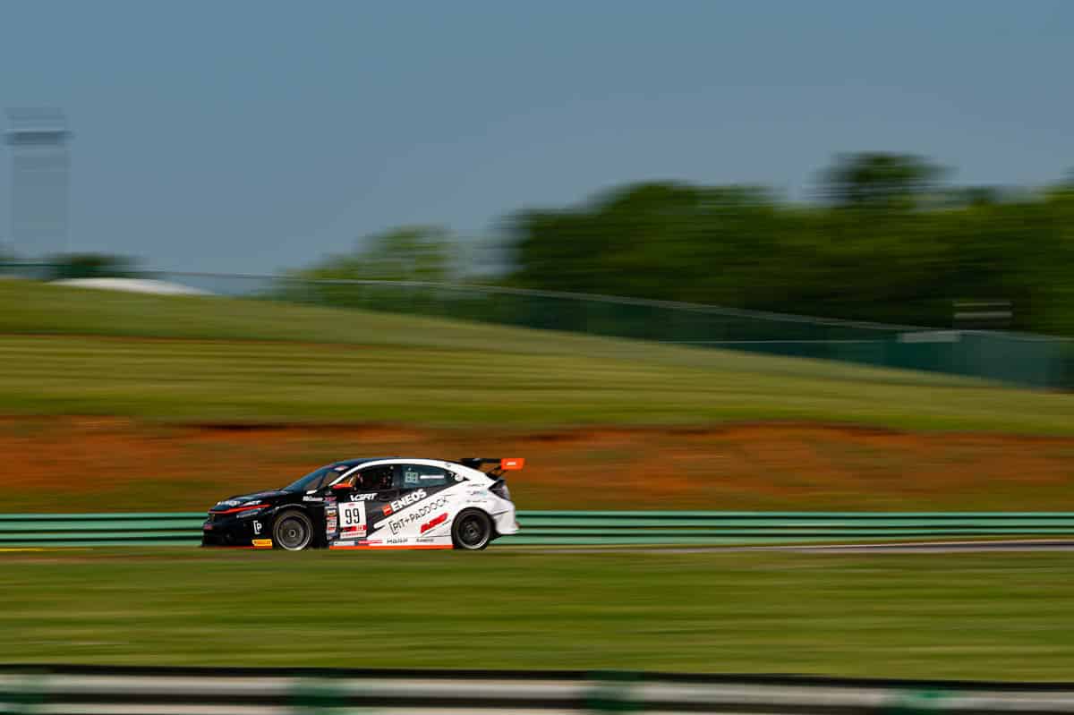 Pit+Paddock Civic Type R TCX at TC America VIR