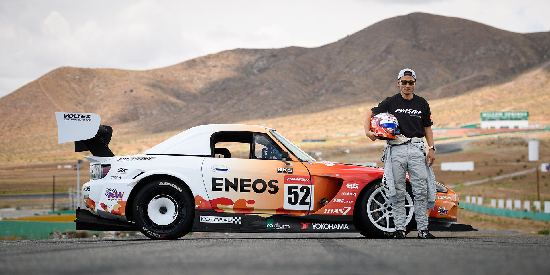 Dai Yoshihara, pilot of the Evasive Motorsports / ENEOS Oil Honda S2000RS