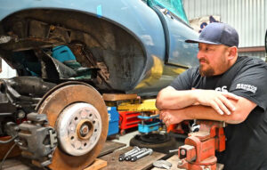 Building a 2JZ-Powered Jaguar E-Type for the 2023 SEMA Show in 5 Minutes