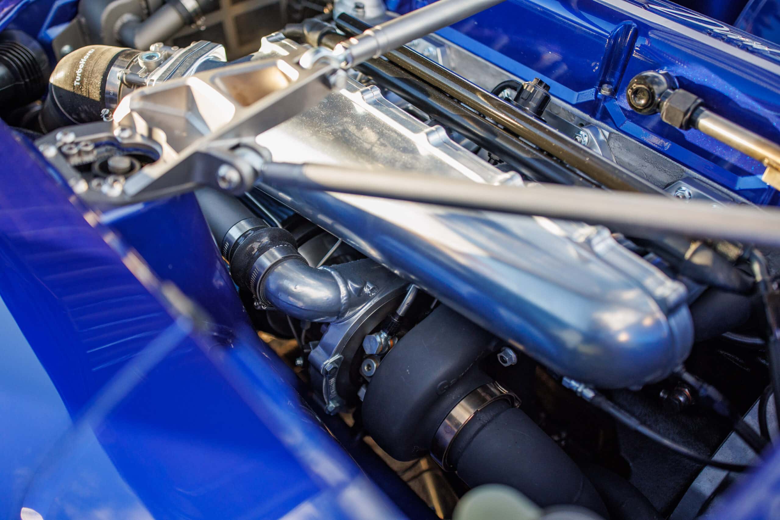 John Lau’s 1971 Datsun 240Z, custom intake plenum with 47mm velocity stacks, 2024 SEMA Show John Lau’s 1971 Datsun 240Z, custom intake plenum with 47mm velocity stacks, 2024 SEMA Show